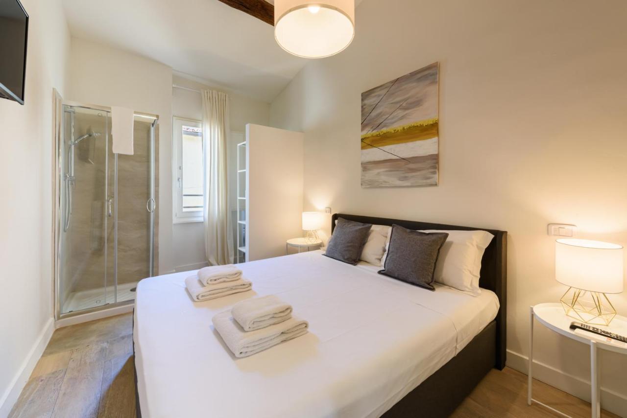 Novella Contemporary Apartment By Mmega Firenze Esterno foto