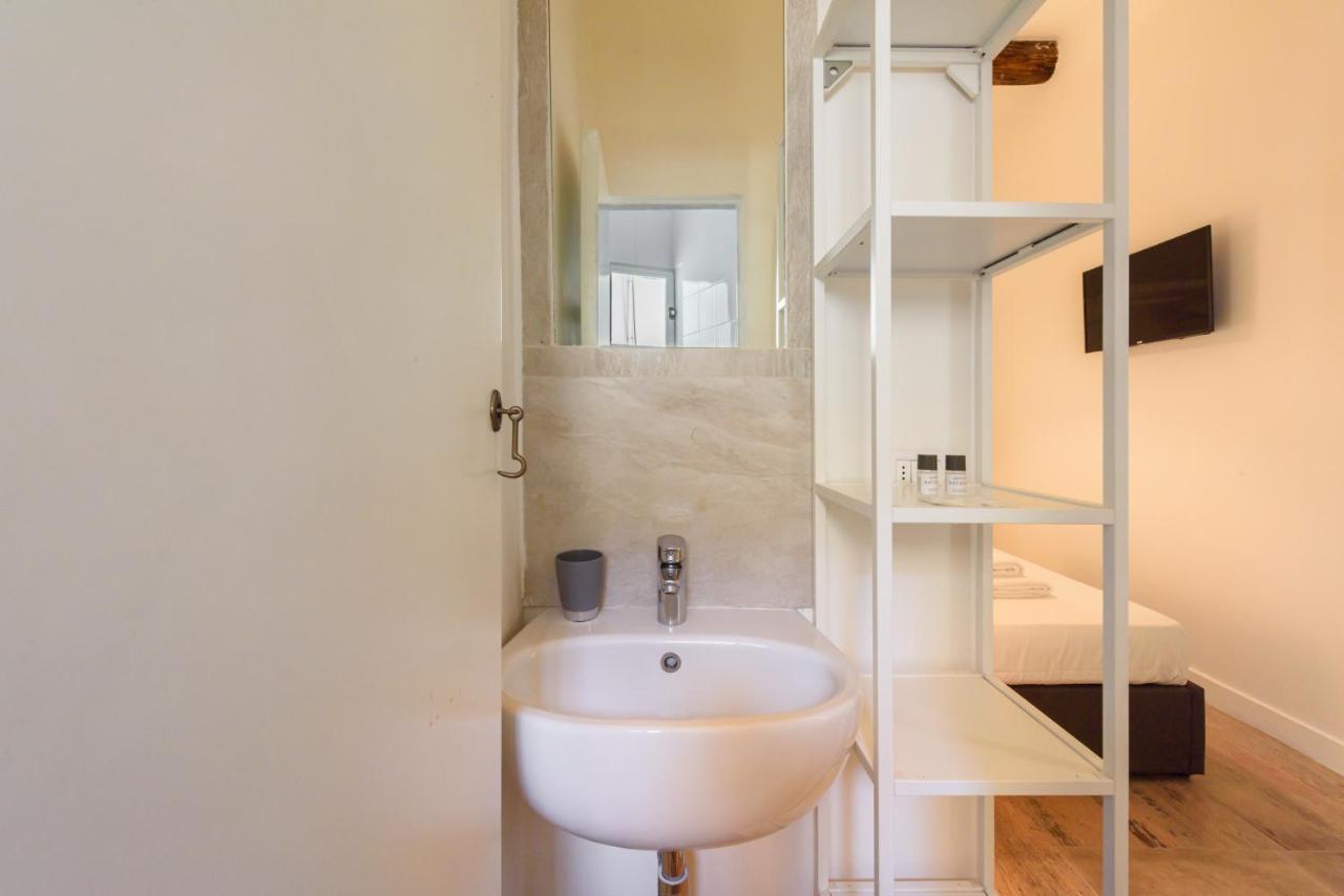 Novella Contemporary Apartment By Mmega Firenze Esterno foto