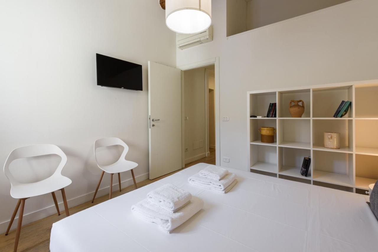 Novella Contemporary Apartment By Mmega Firenze Esterno foto