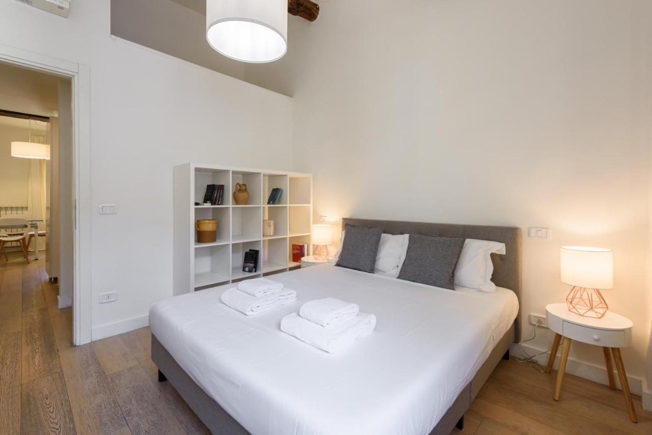 Novella Contemporary Apartment By Mmega Firenze Esterno foto