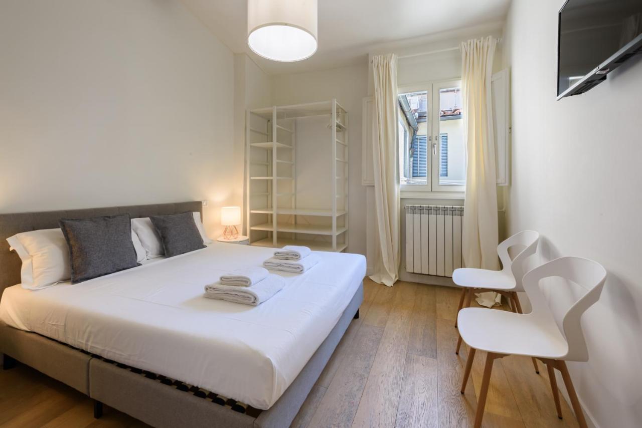 Novella Contemporary Apartment By Mmega Firenze Esterno foto
